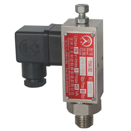  YWK-18D�����_�P 